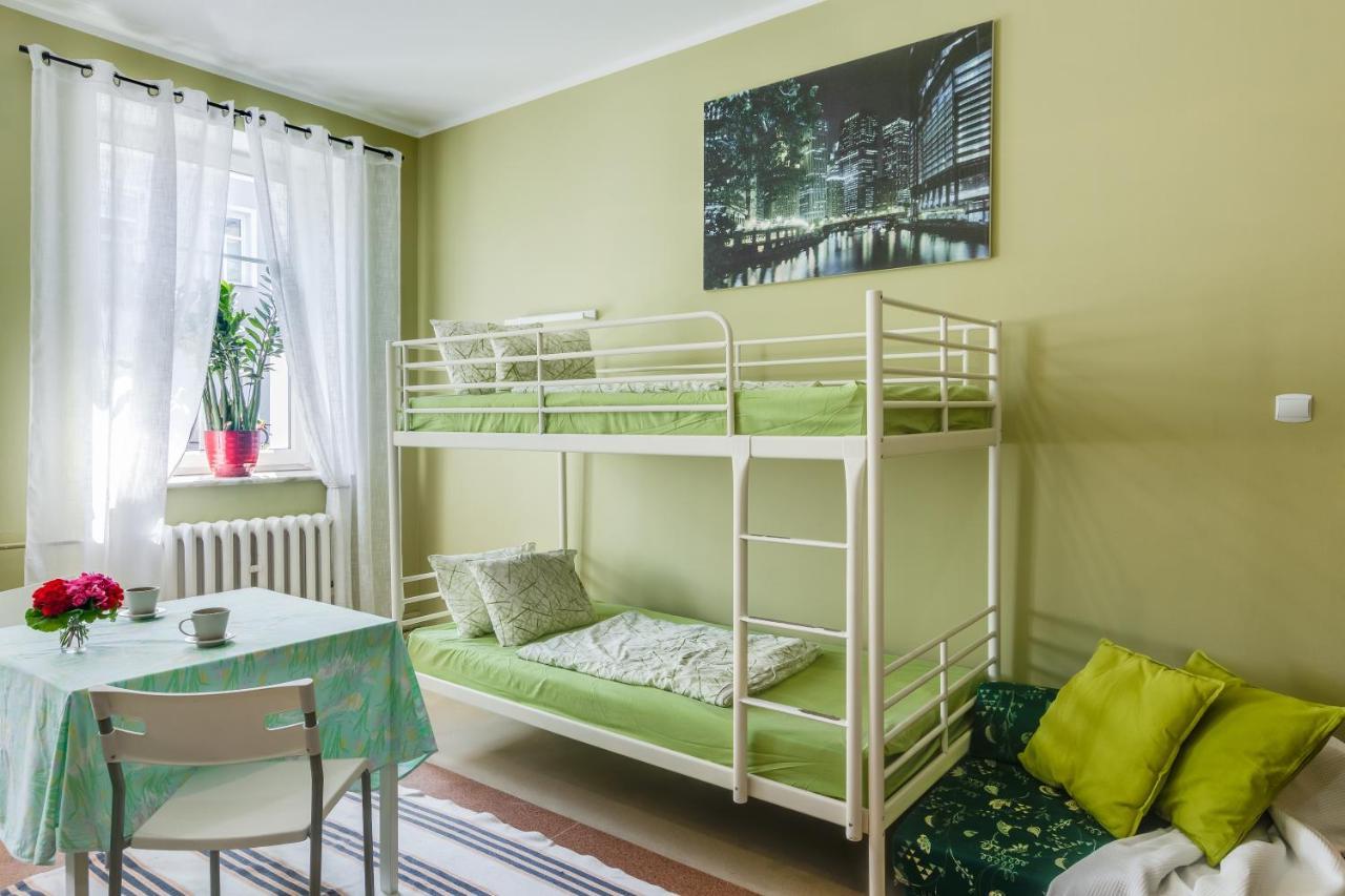 Kamienica Vandrarhem Płock Exteriör bild
